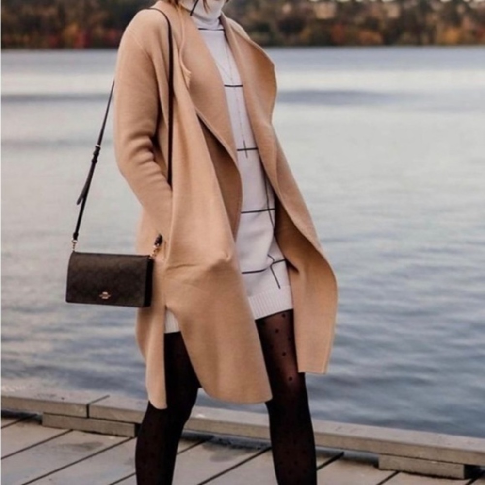 NWT Chicwish Women's Classy Open Front Knit Coat in Light Tan